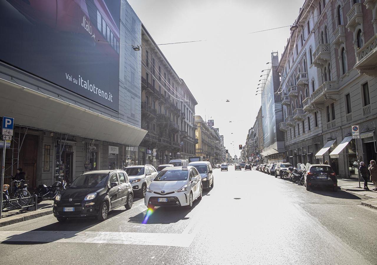 Smart Central Apartments, Milan